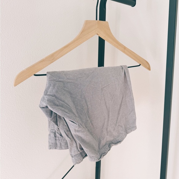 14th & Union grey linen men’s shorts - Picture 4 of 7